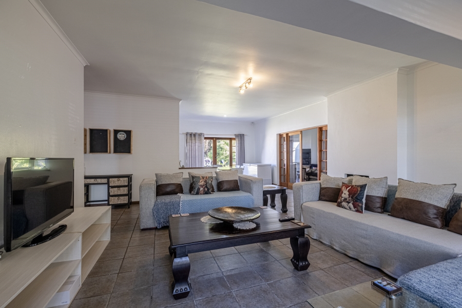 4 Bedroom Property for Sale in Framesby Eastern Cape